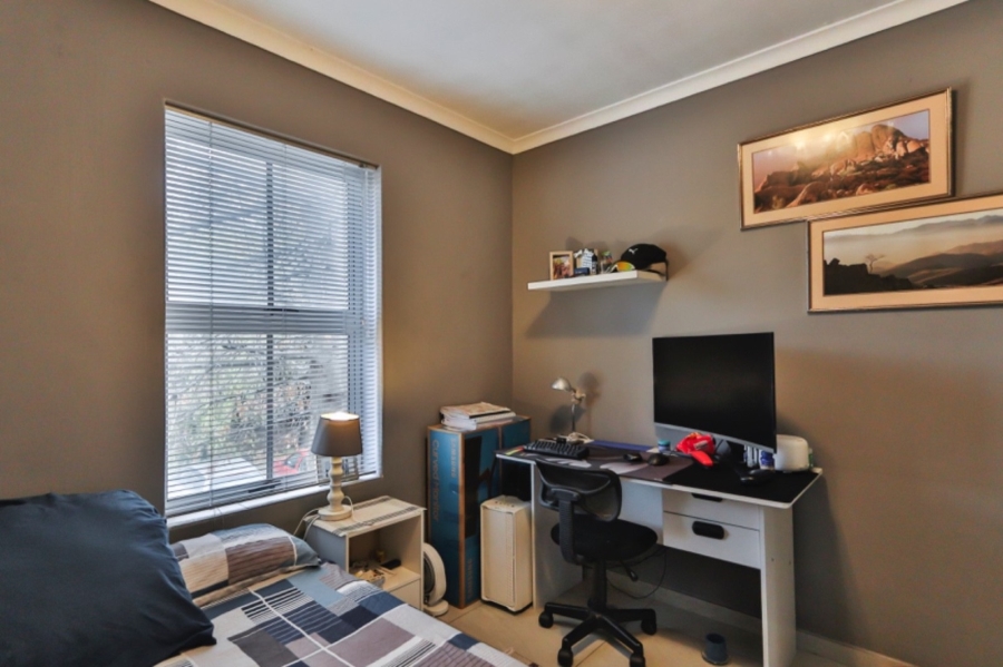 To Let 2 Bedroom Property for Rent in La Colline Western Cape